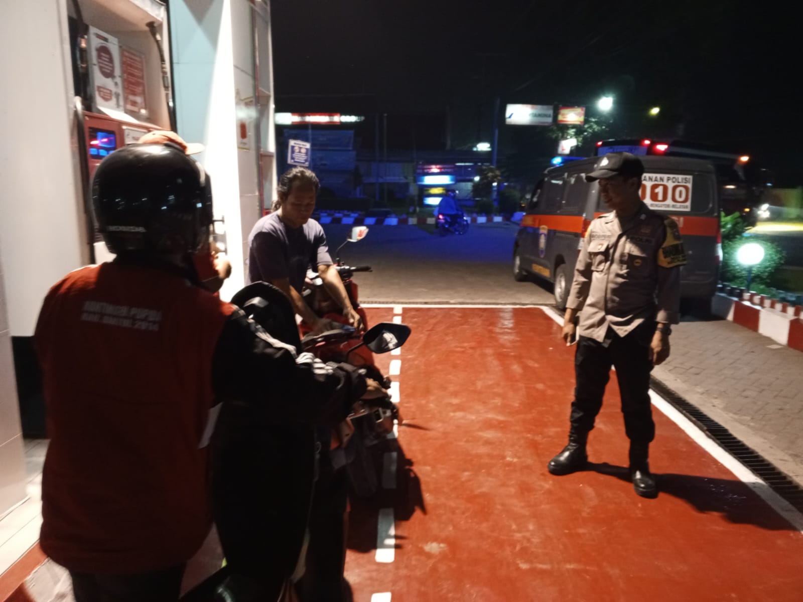 Pastikan Situasi Aman dan Kondusif Jelang Pilkada 2024, Polres Kediri Bersama Jajaran Gelar Patroli Malam